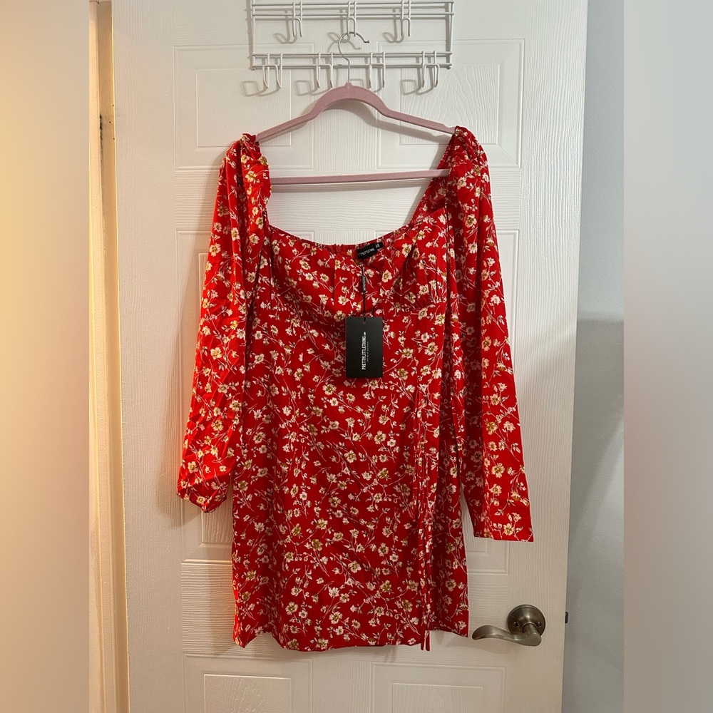 Floral zip up dress